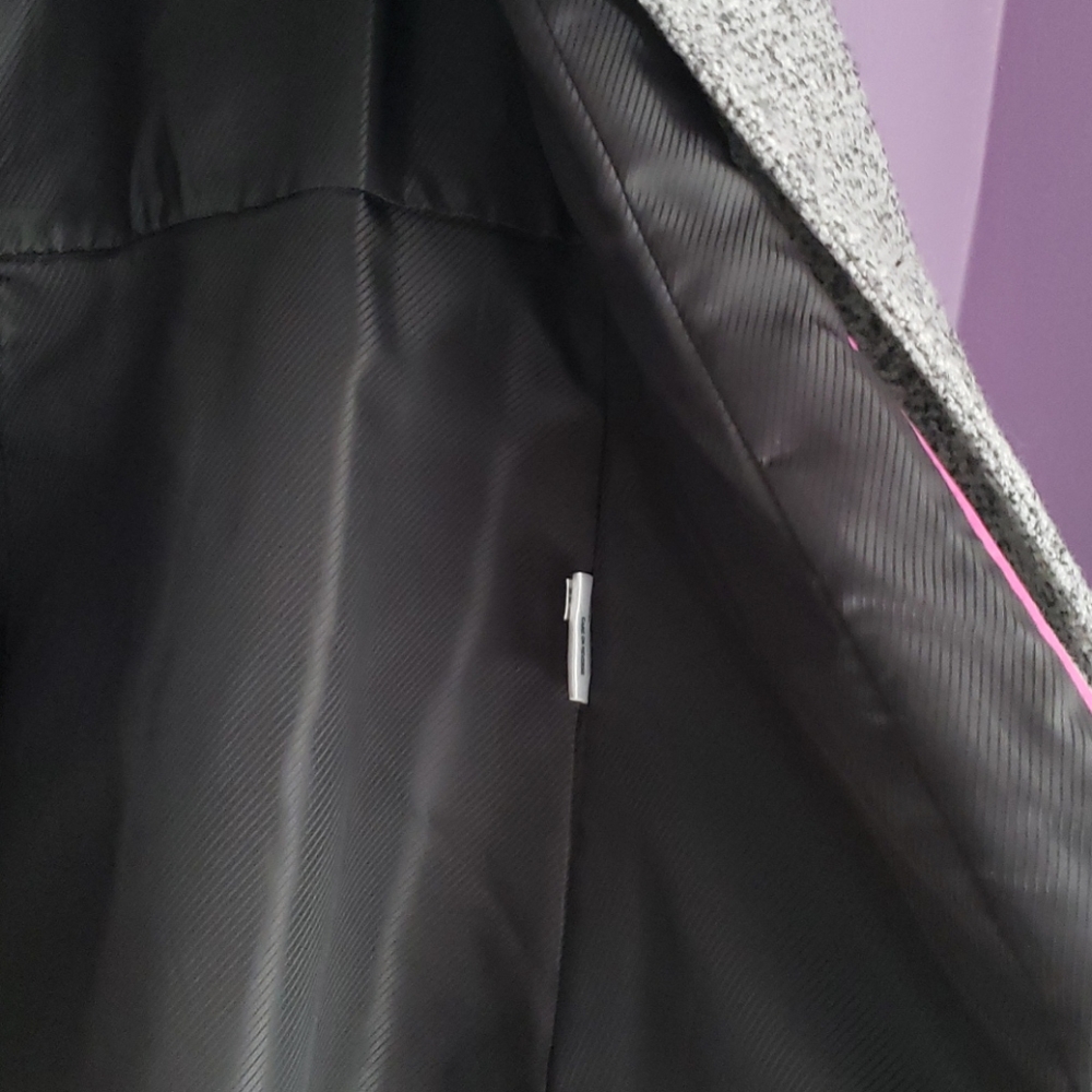 Jacket - Picture 5 of 5